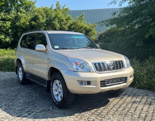 Toyota Land Cruiser